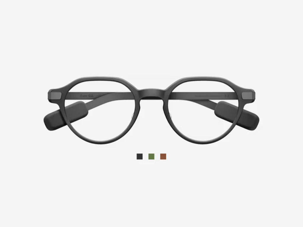 Even Realities Smart Glasses er  konstrueret i et let titaniumstel og vejer 36 gram